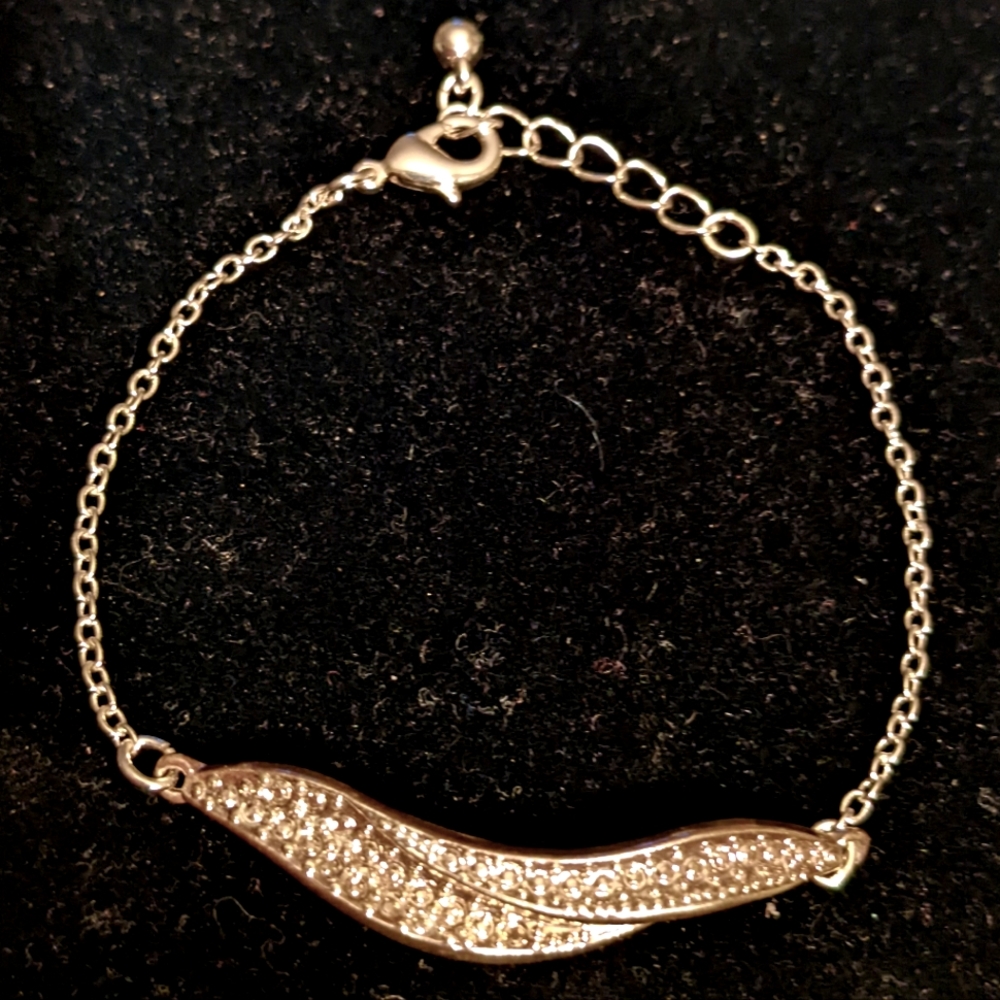 ❤️ Silver Dainty Rhinestone Bracelet
